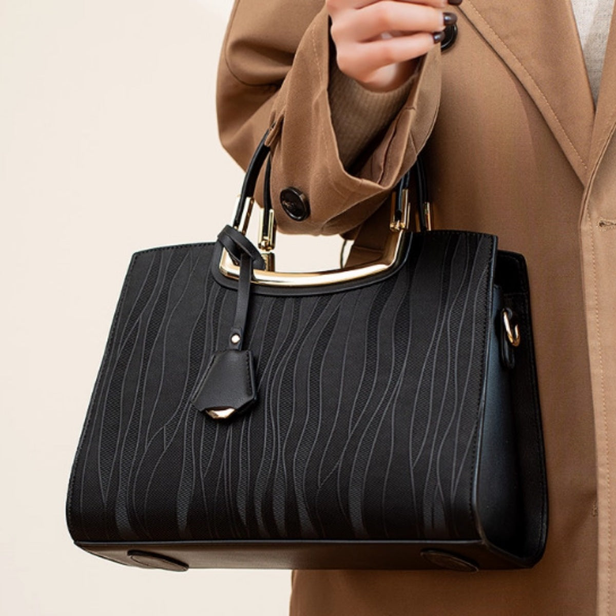 e827b70b-d64e-4bd2-8158-a4d12f50f3ac-Max